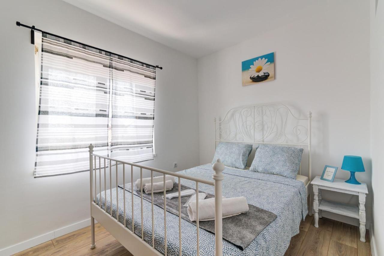 Lovely Apartments Senj セニ エクステリア 写真