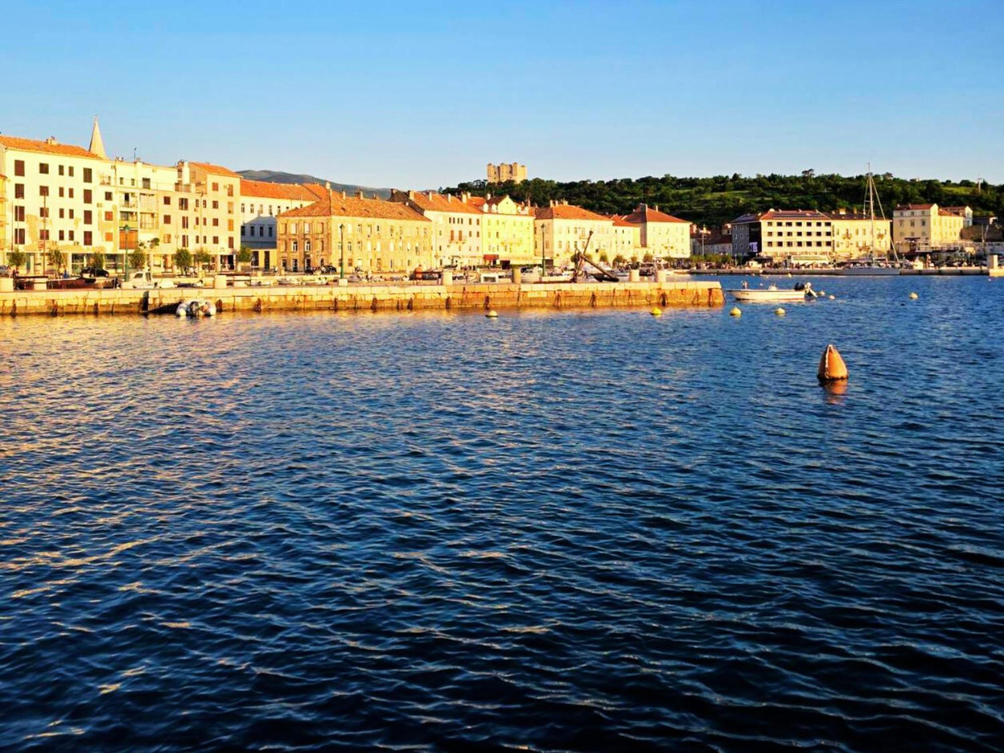 Lovely Apartments Senj セニ エクステリア 写真